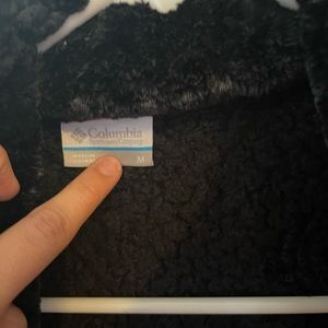 Women’s medium Columbia jacket. Like new